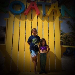 Meet your Posher, Edith